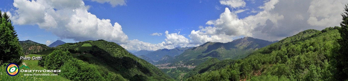 15 Vista verso la Valsassina.jpg